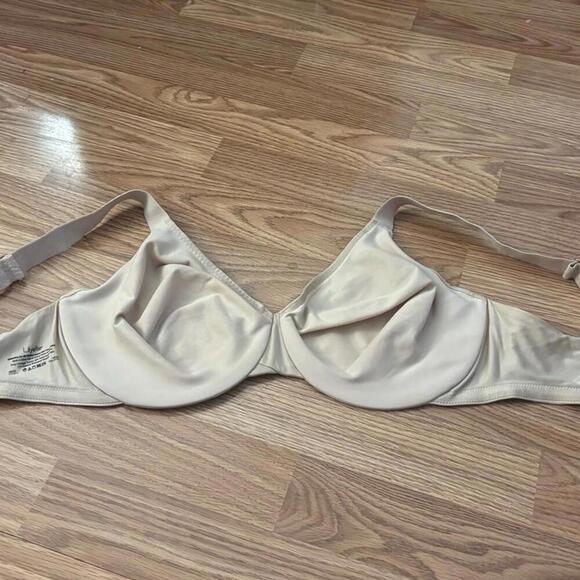 Lilyette Bra Size 38DD - Picture 5 of 7